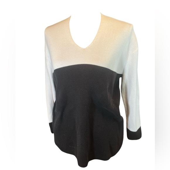 Designers Originals White & Black Sweater Top | Size L - Picture 1 of 6